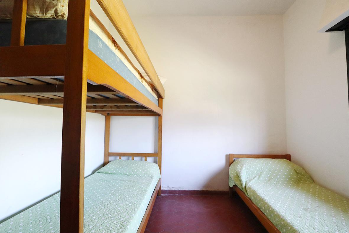 Venta Casa Quinta 4 ambientes con piscina, quincho y jardin en General Rodríguez