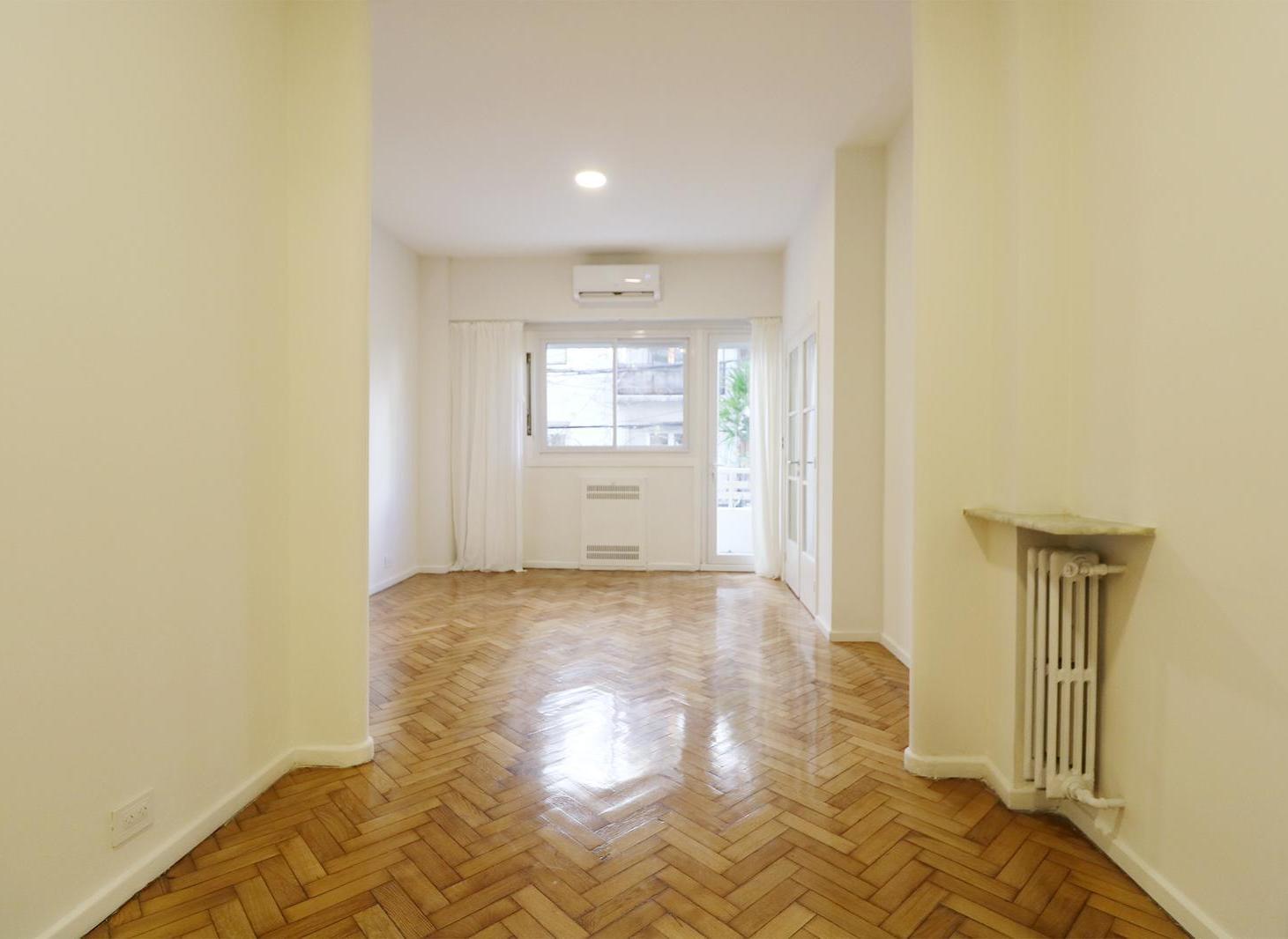 Venta Departamento 2 ambientes con escritorio y balcon en Recoleta