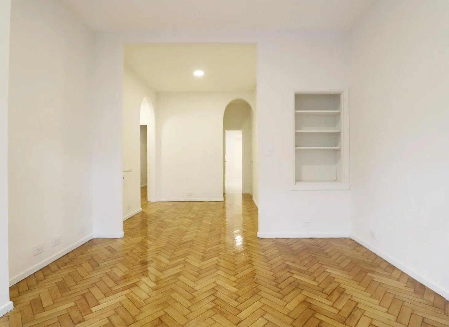 Venta Departamento 2 ambientes con escritorio y balcon en Recoleta 4
