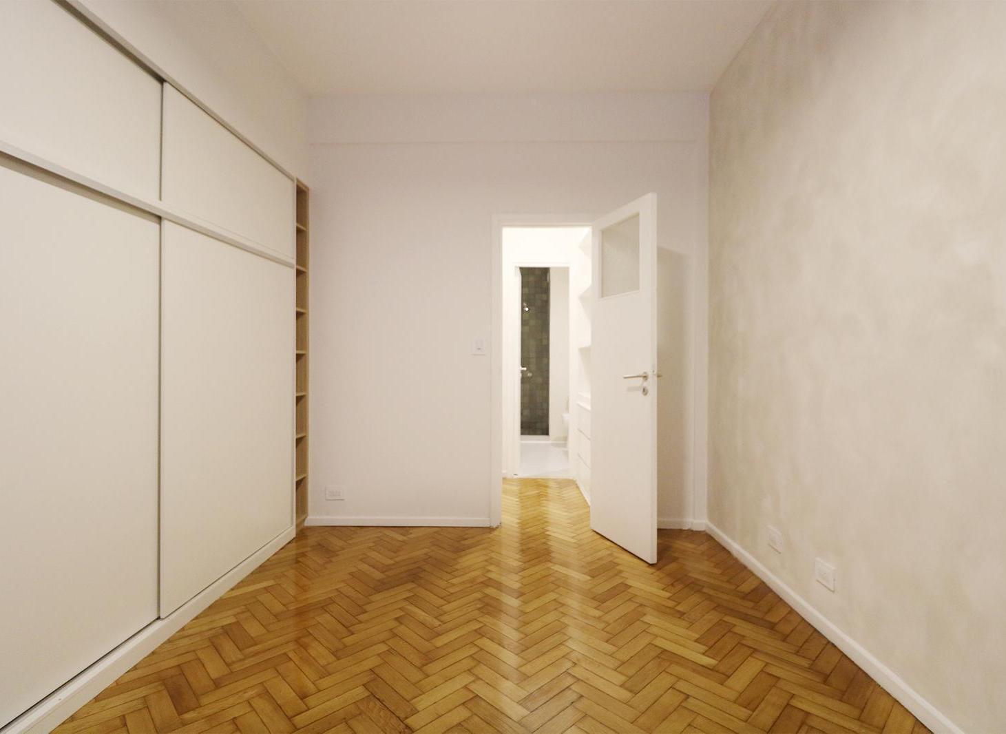 Venta Departamento 2 ambientes con escritorio y balcon en Recoleta