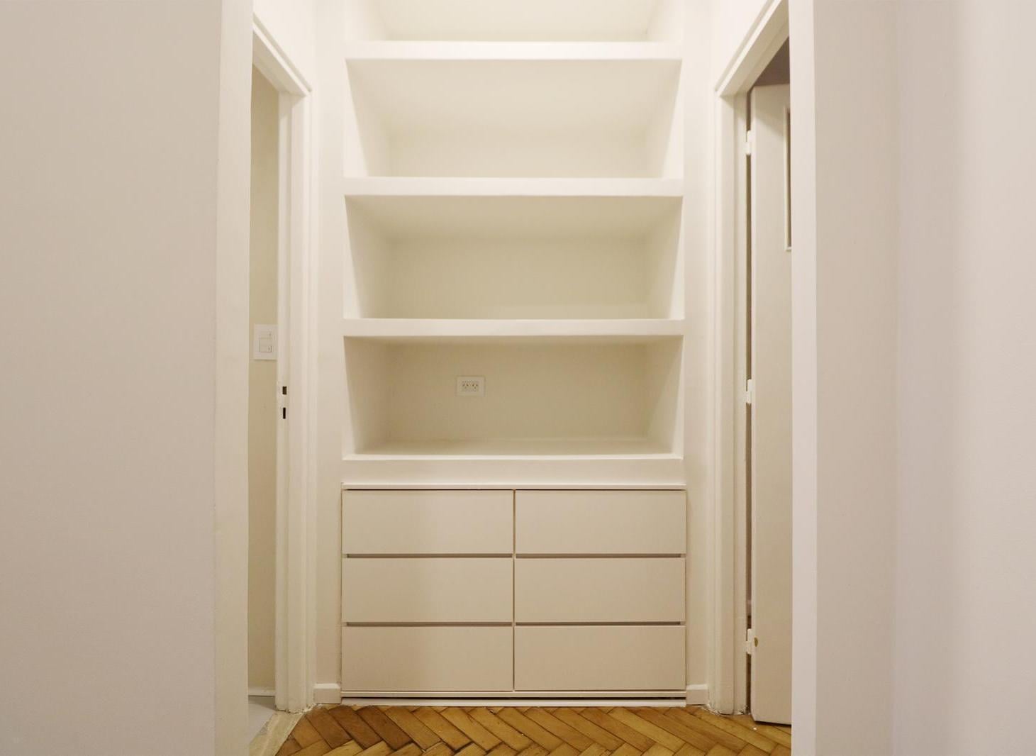 Venta Departamento 2 ambientes con escritorio y balcon en Recoleta