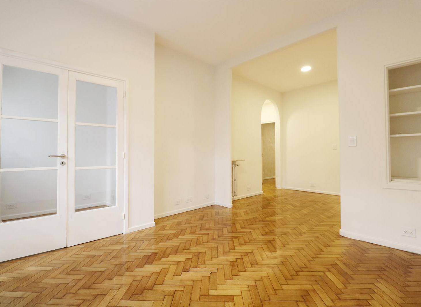 Venta Departamento 2 ambientes con escritorio y balcon en Recoleta