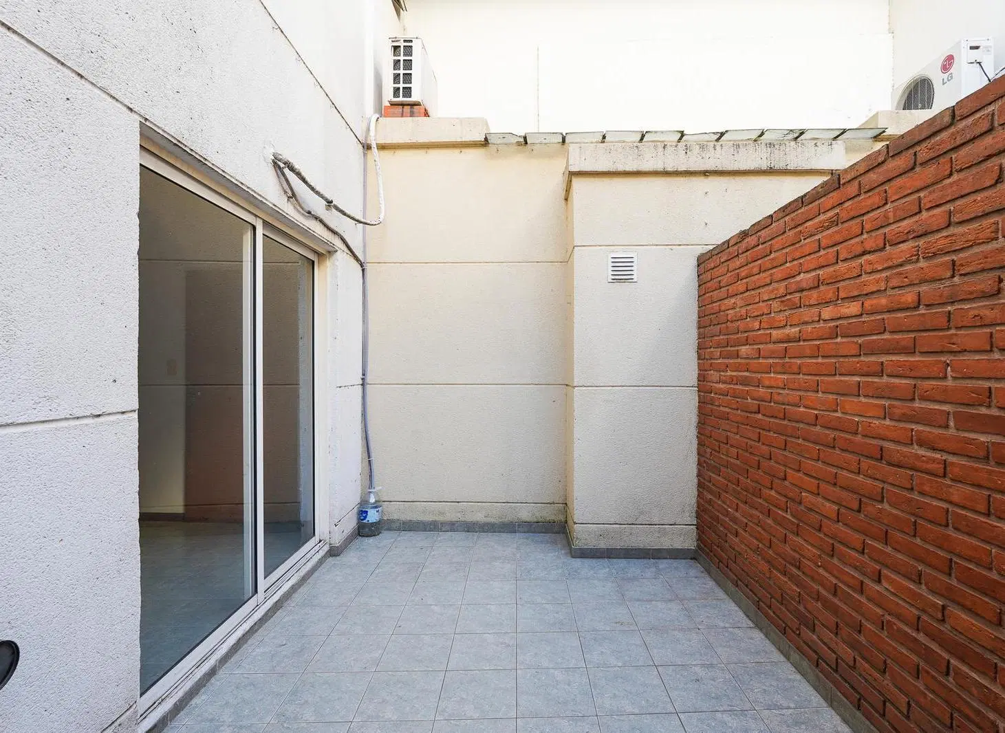 VENTA DEPARTAMENTO 2 AMBIENTES EN VILLA CRESPO CON PATIO PARRILA APTO CRED 5