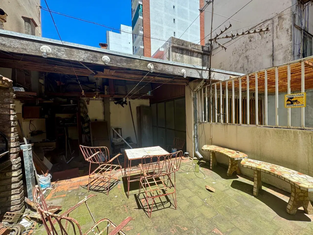 Venta casa con local en Flores, Caballito Norte, Plaza Irlanda 8