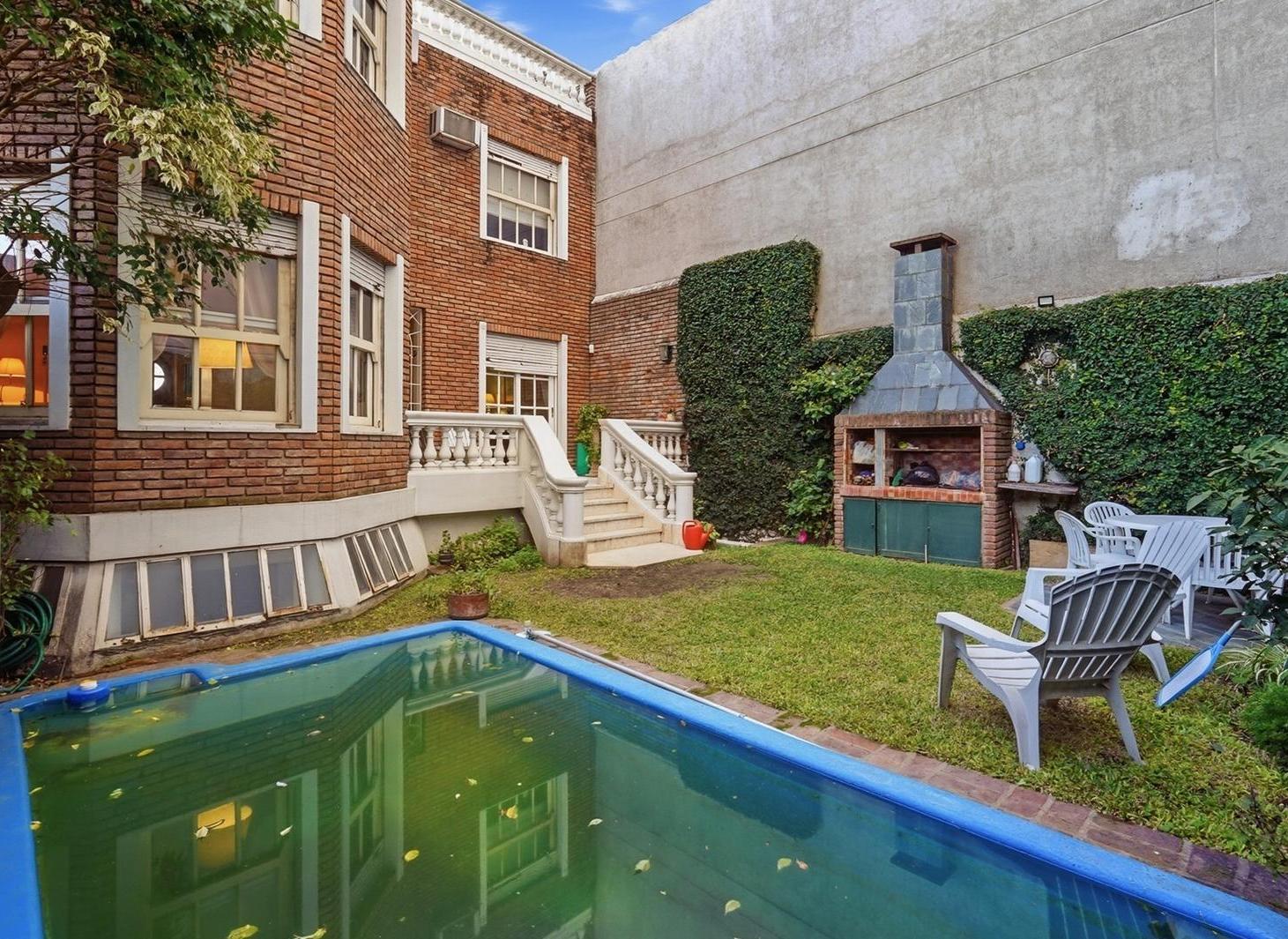 Foto de Casa estilo ingles de 6 ambientes lista para vivir, imagen 1