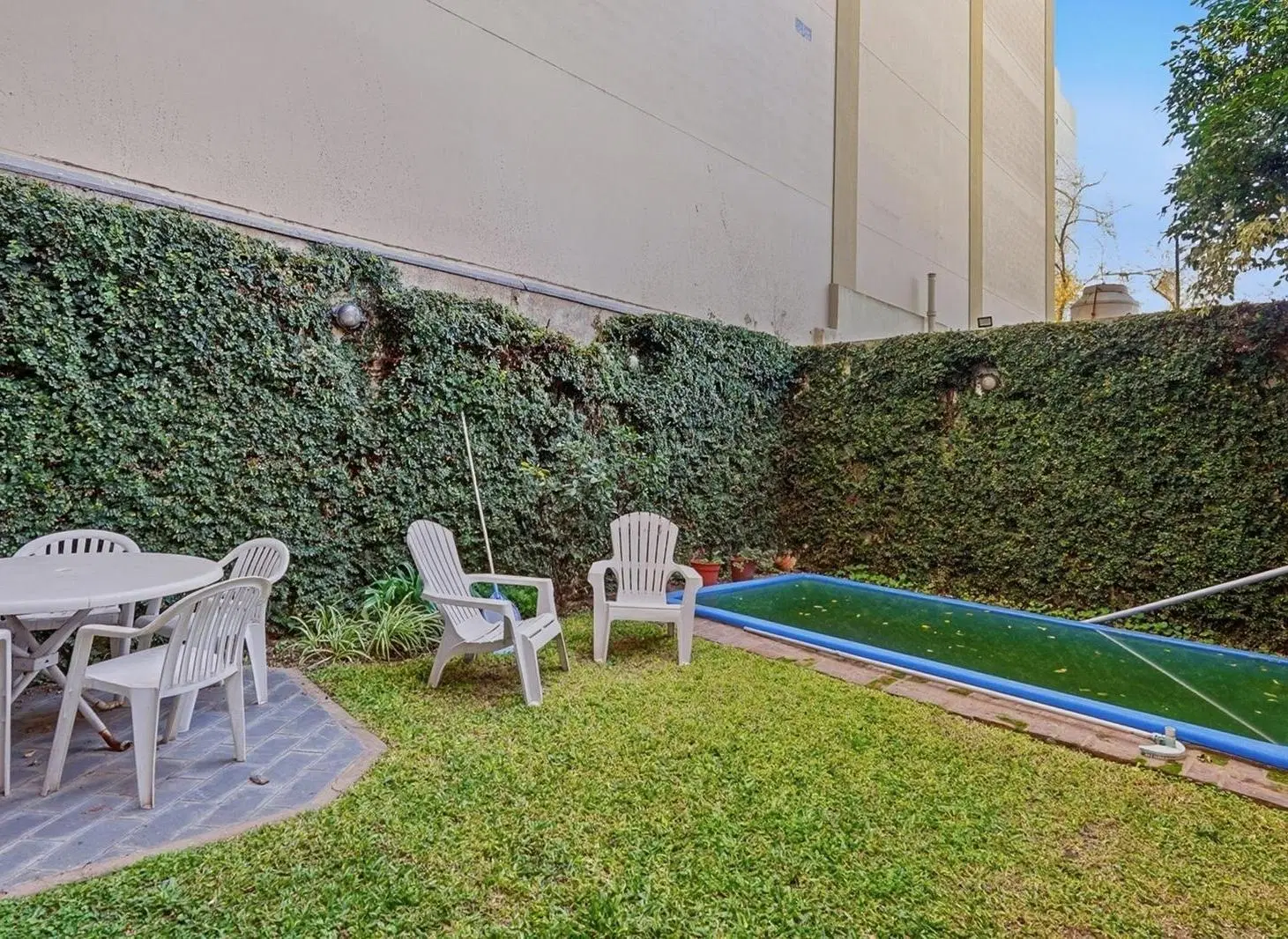 Casa estilo ingles de 6 ambientes lista para vivir 8