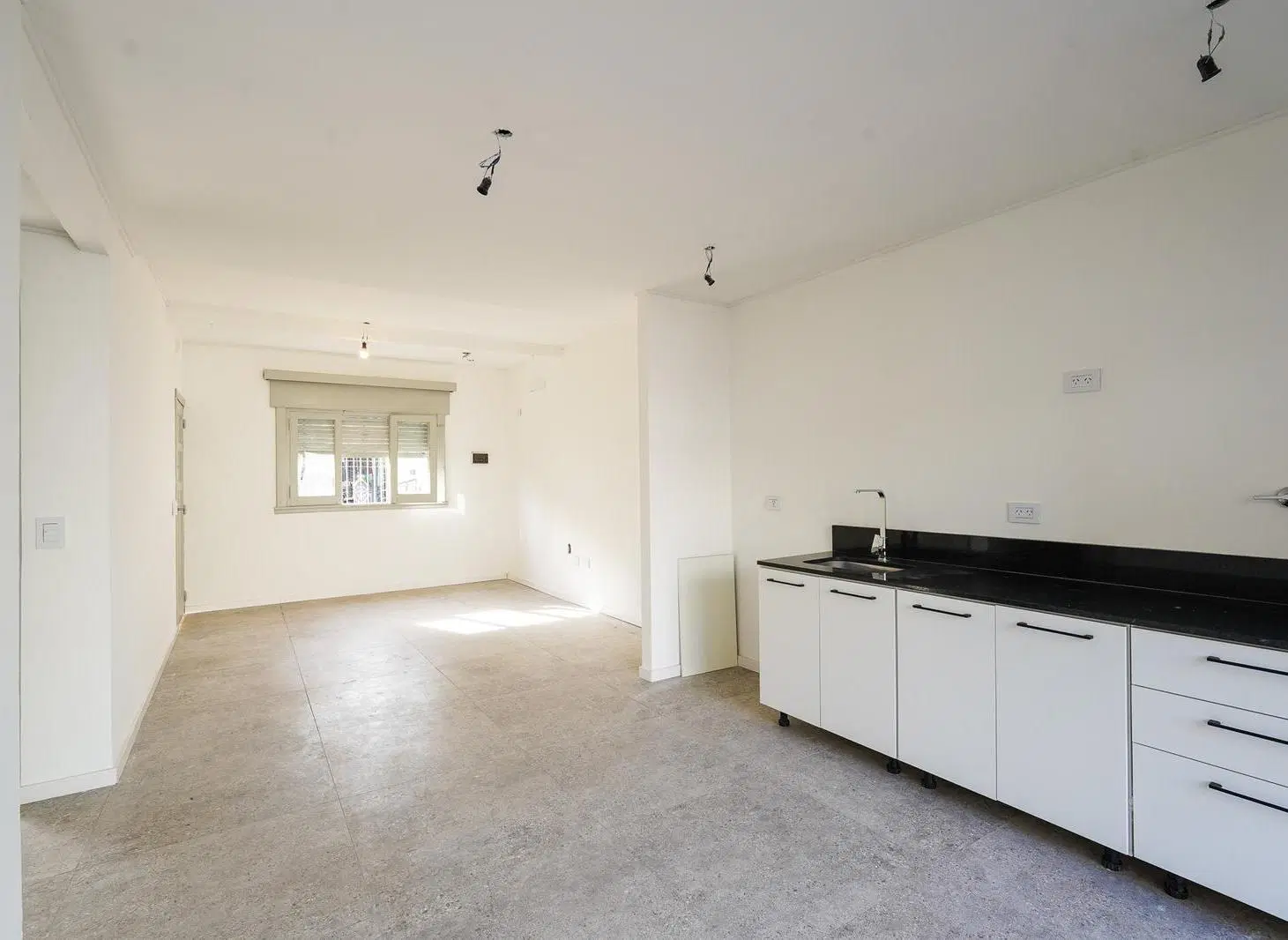 Casa Reciclada a Nueva en Bella Vista 2