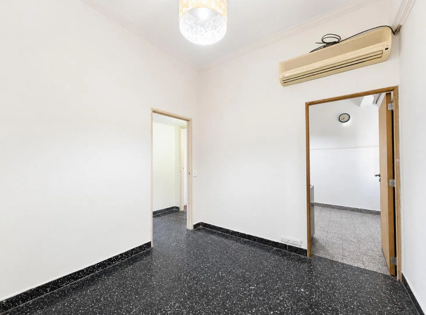 Venta PH 3 ambientes con terraza en Parque Chas 2