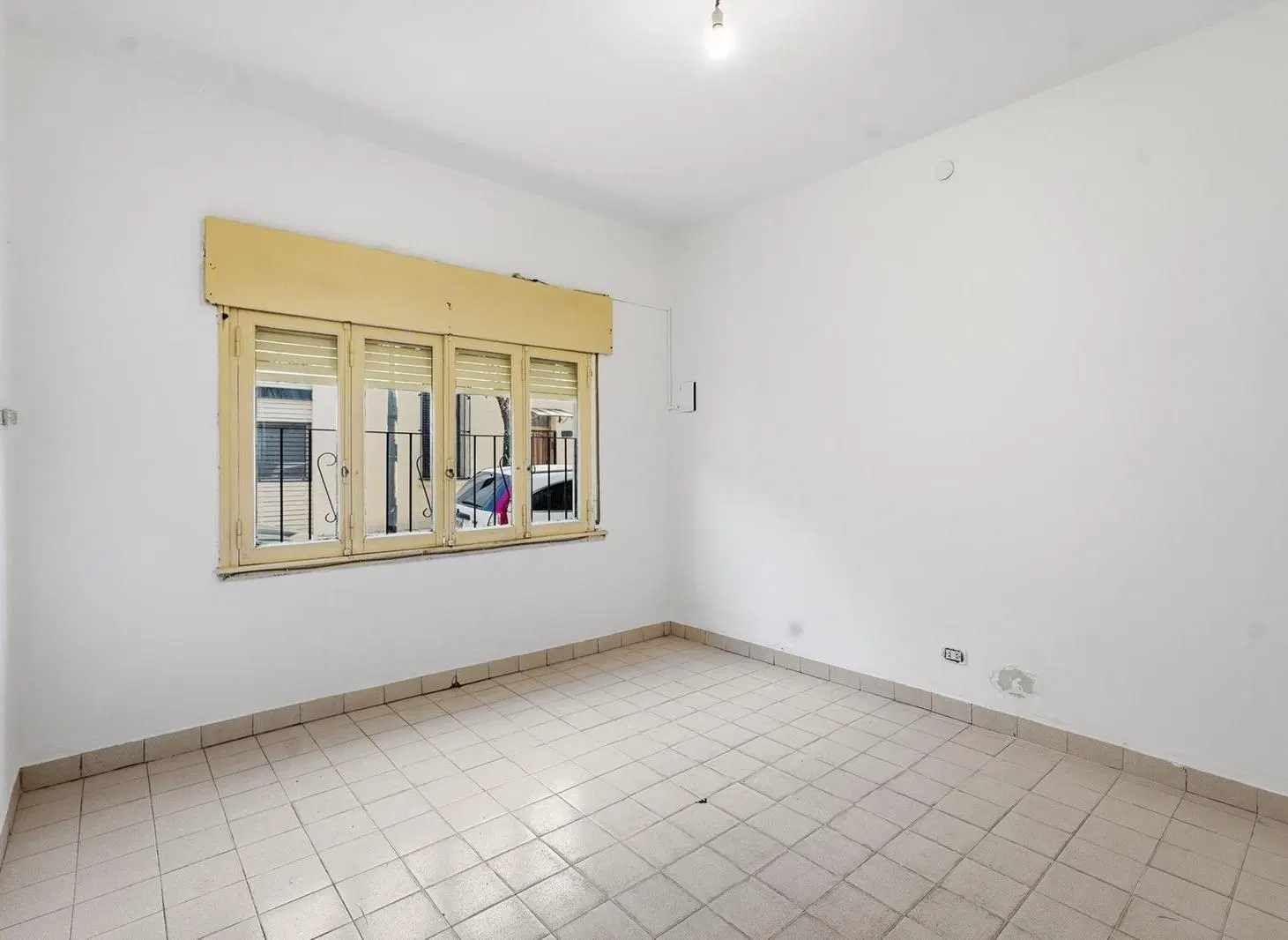 VENTA CASA 6 AMBIENTES EN FLORES MULTIFAMILIAR 3