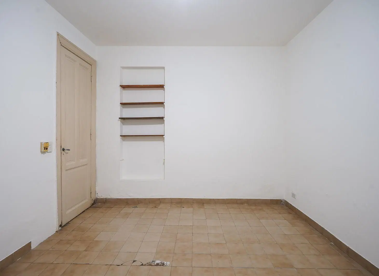 VENTA CASA 6 AMBIENTES EN FLORES MULTIFAMILIAR 4