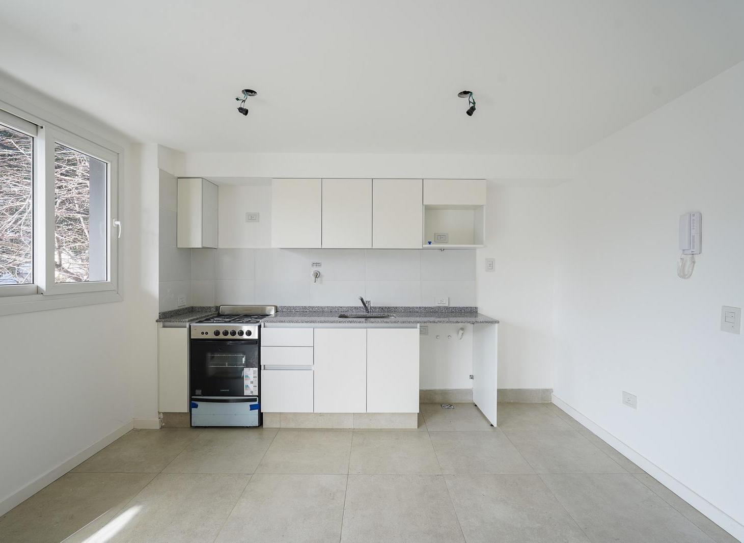 Foto de Venta Departamento 2 Ambientes A Estrenar en Villa Pueyrredón, imagen 1