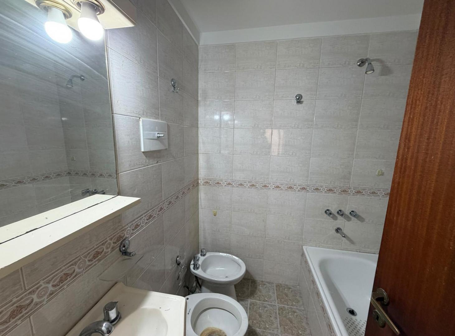 Foto de Departamento alquiler 2 AMB Liniers, imagen 3