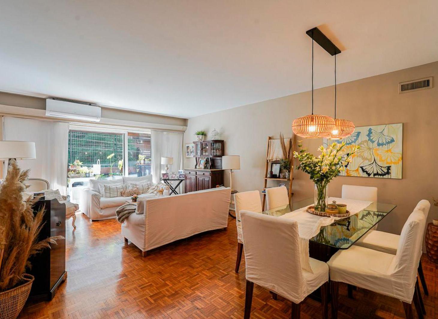 Foto de Venta Departamento de 4 Ambientes en Recoleta Con Cochera, imagen 1
