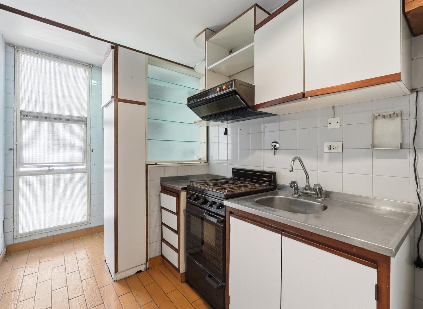 Foto de Venta Departamento 2 ambientes con balcon en Monserrat, imagen 3