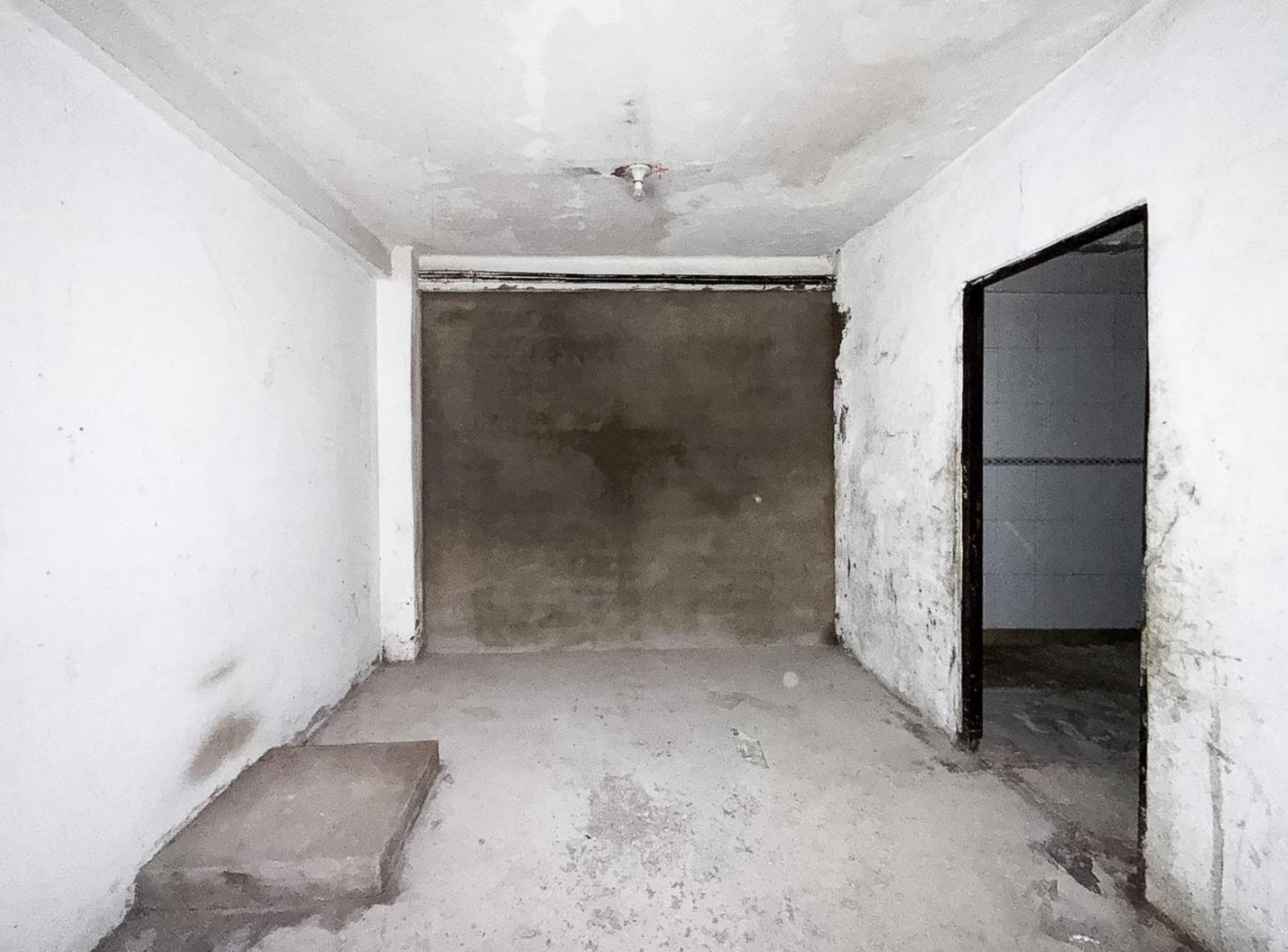 Foto de Venta PH 2 ambientes con terraza a reciclar, imagen 2