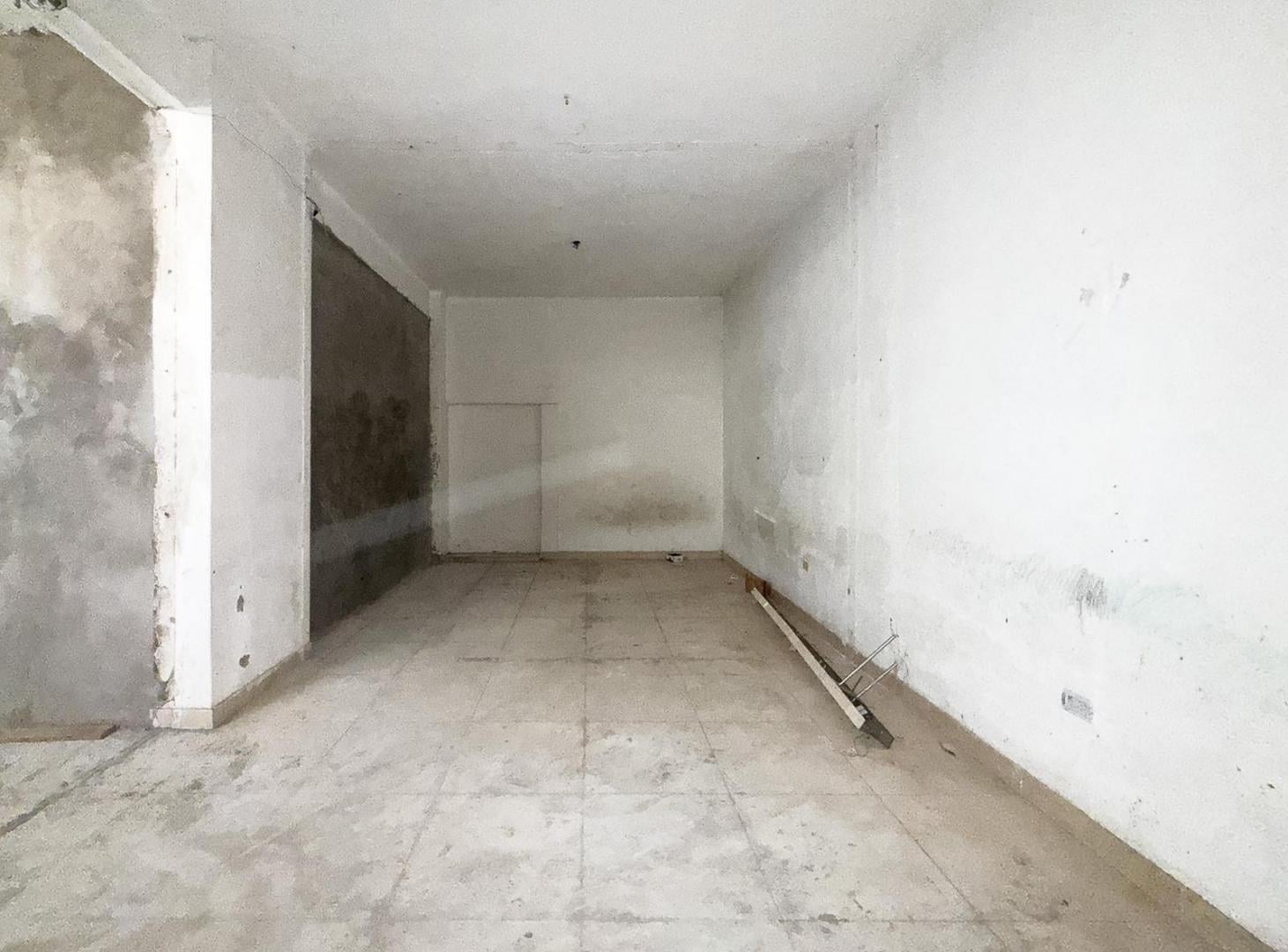 Foto de Venta PH 2 ambientes con terraza a reciclar, imagen 4