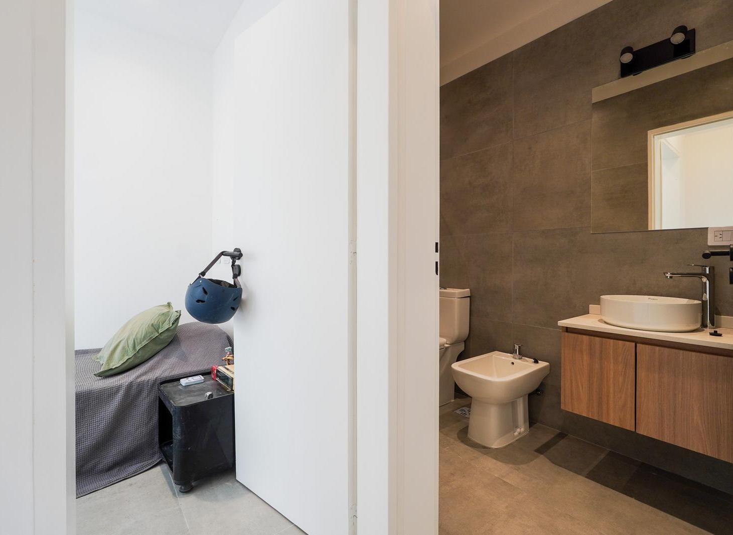 Foto de Venta PH 3 ambientes en Villa Pueyrredon, imagen 2