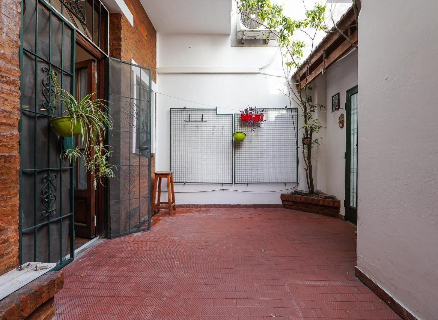 Foto de Venta PH 2 ambientes con patio en Villa Urquiza, imagen 4