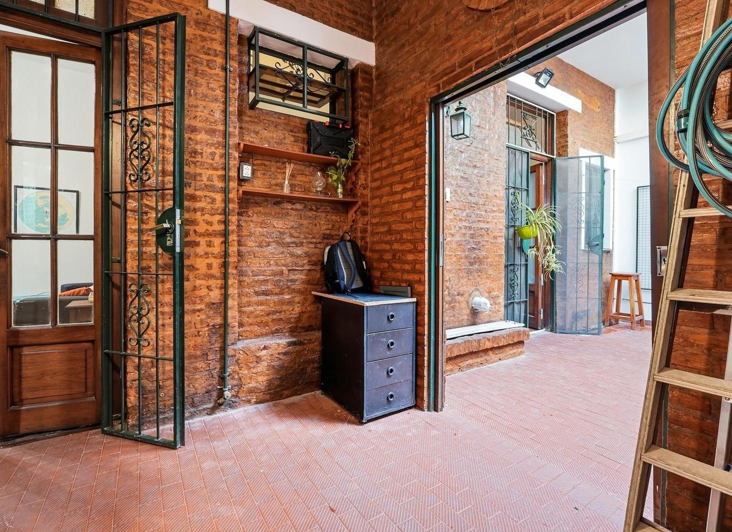 Foto de Venta PH 2 ambientes con patio en Villa Urquiza, imagen 3