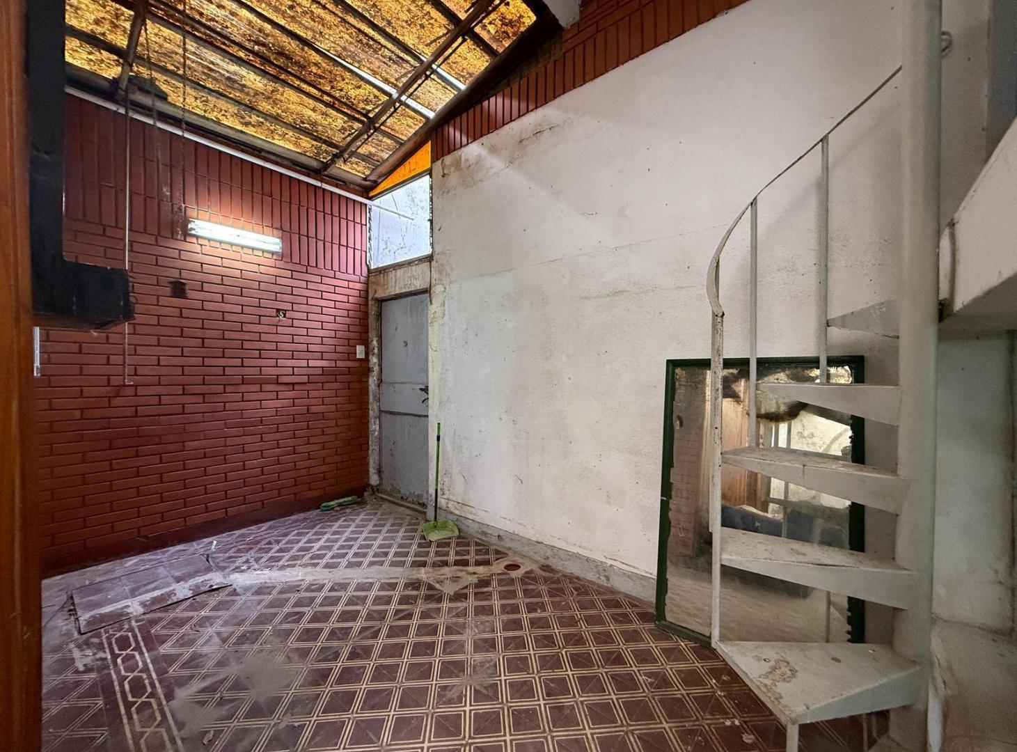 Foto de Venta PH 4 ambientes a reciclar en Villa Santa Rita, imagen 5