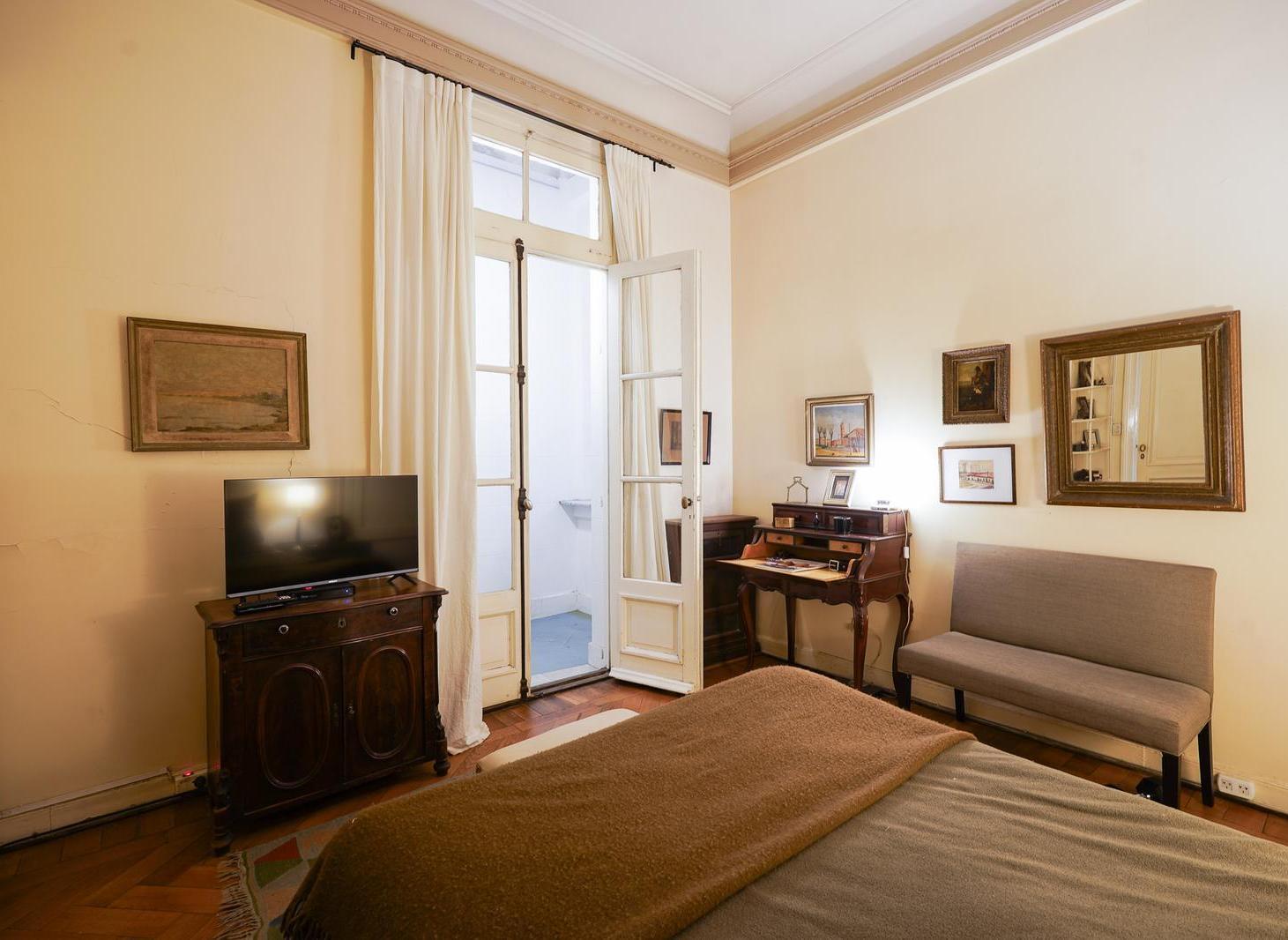 Foto de Venta Semipiso Frances en Recoleta, imagen 1