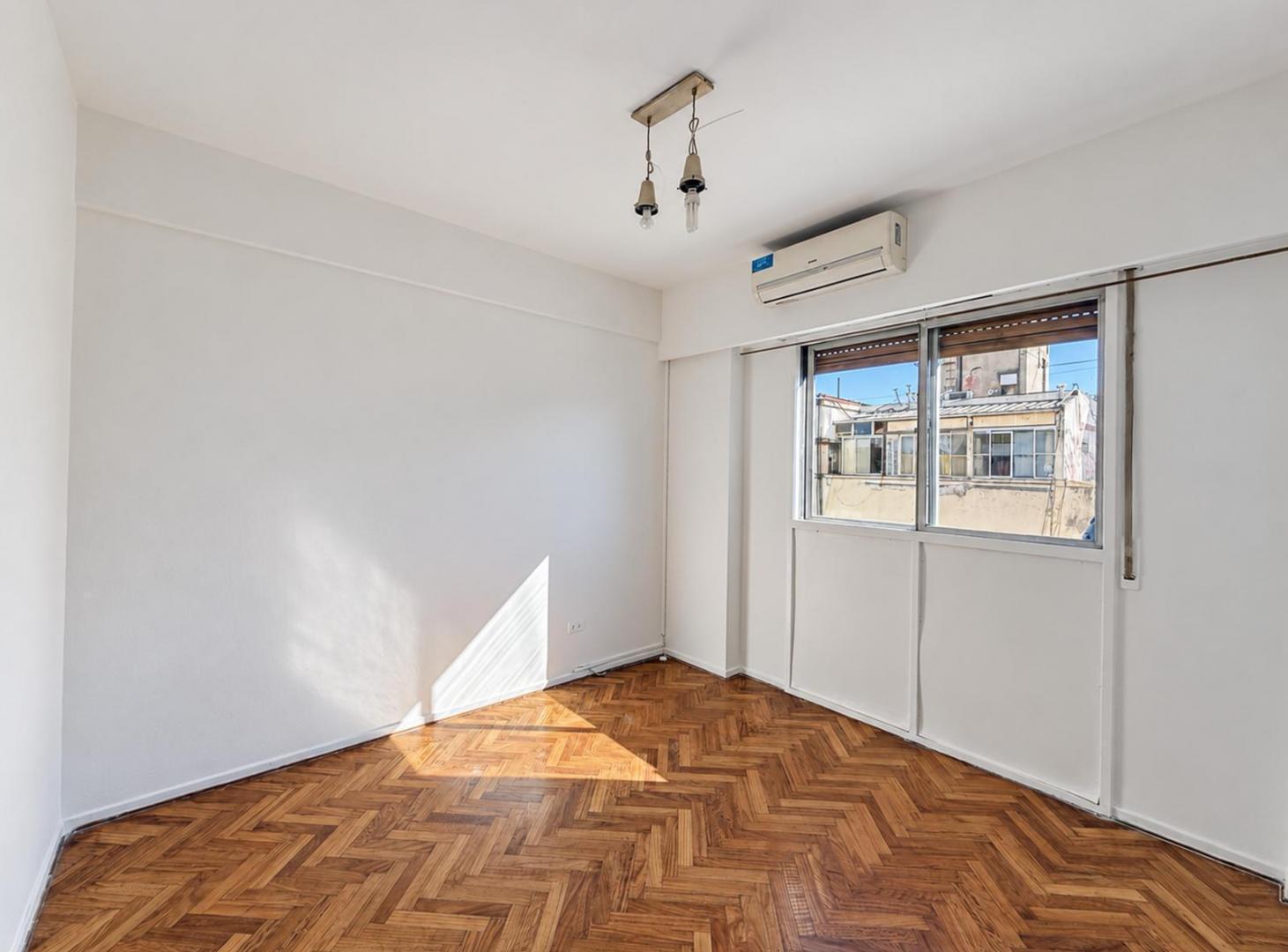 Foto de Venta Departamento 2 ambientes baulera, imagen 2