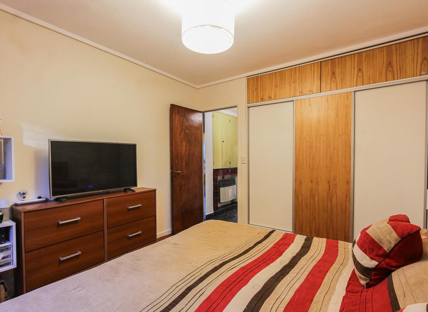 Foto de Venta PH 5 ambientes Villa Ortuzar, imagen 5