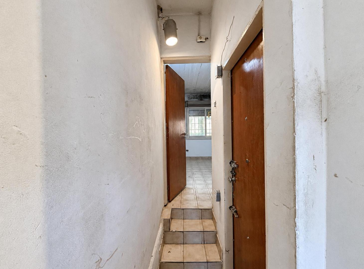 Foto de Venta PH refaccionar en Palermo dos ambientes con balcon, imagen 3