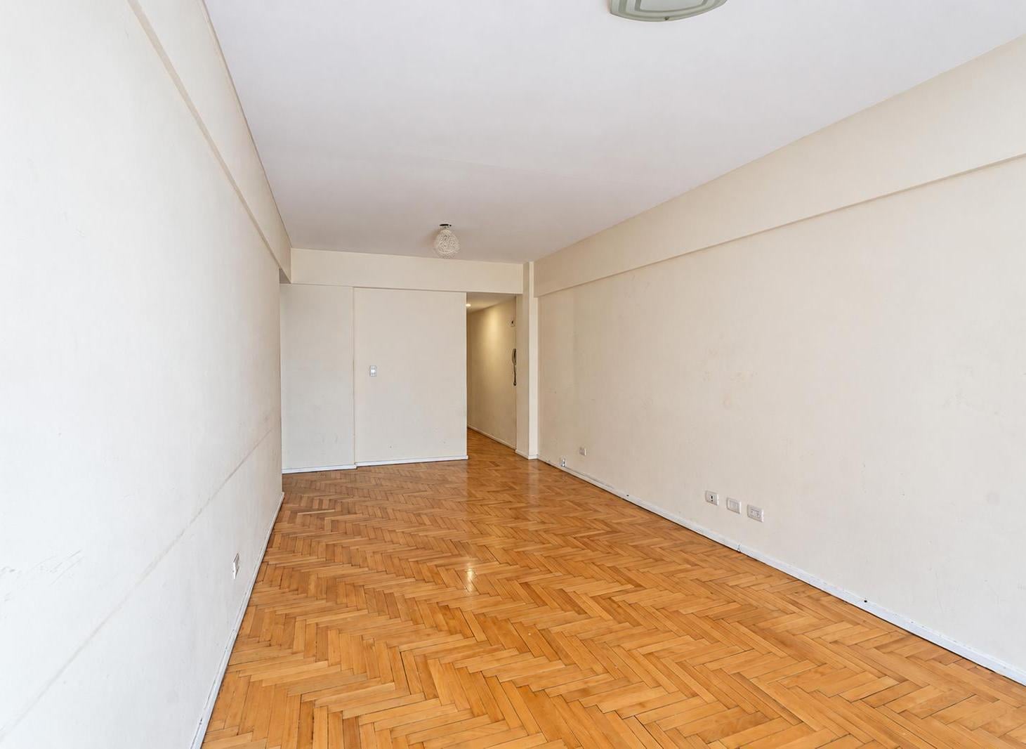 Foto de Venta de 3 ambientes con Balcon en Recoleta, imagen 2