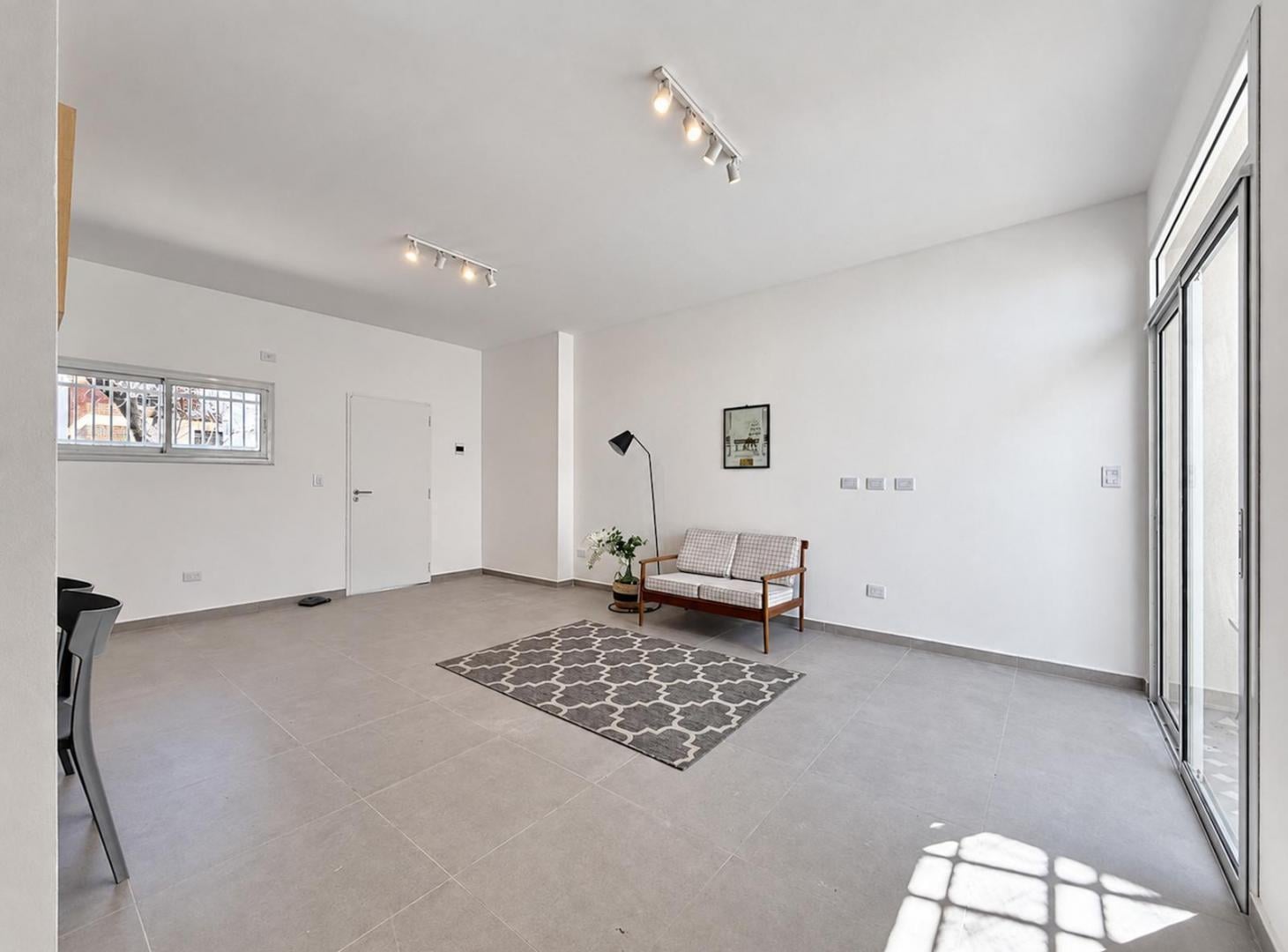 Foto de Venta PH 4 ambientes patio y terraza Monte Castro, imagen 5