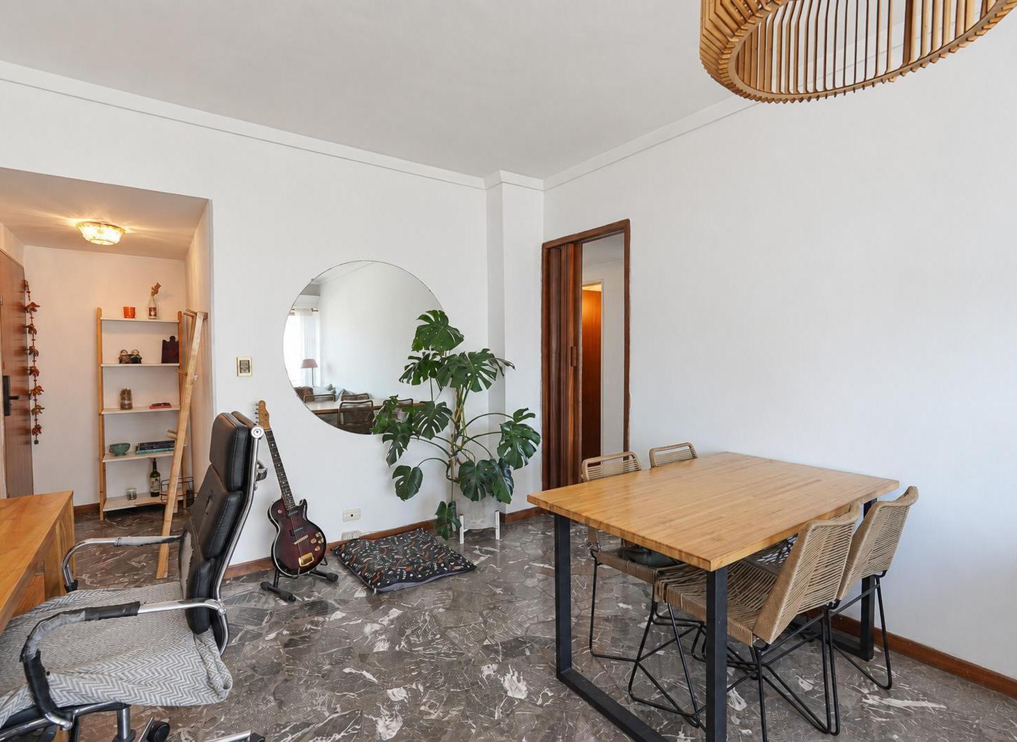 Foto de VENTA DEPARTAMENTO 4 AMBIENTES EN VILLA DEL PARQUE SUPER LUMINOSO, imagen 5