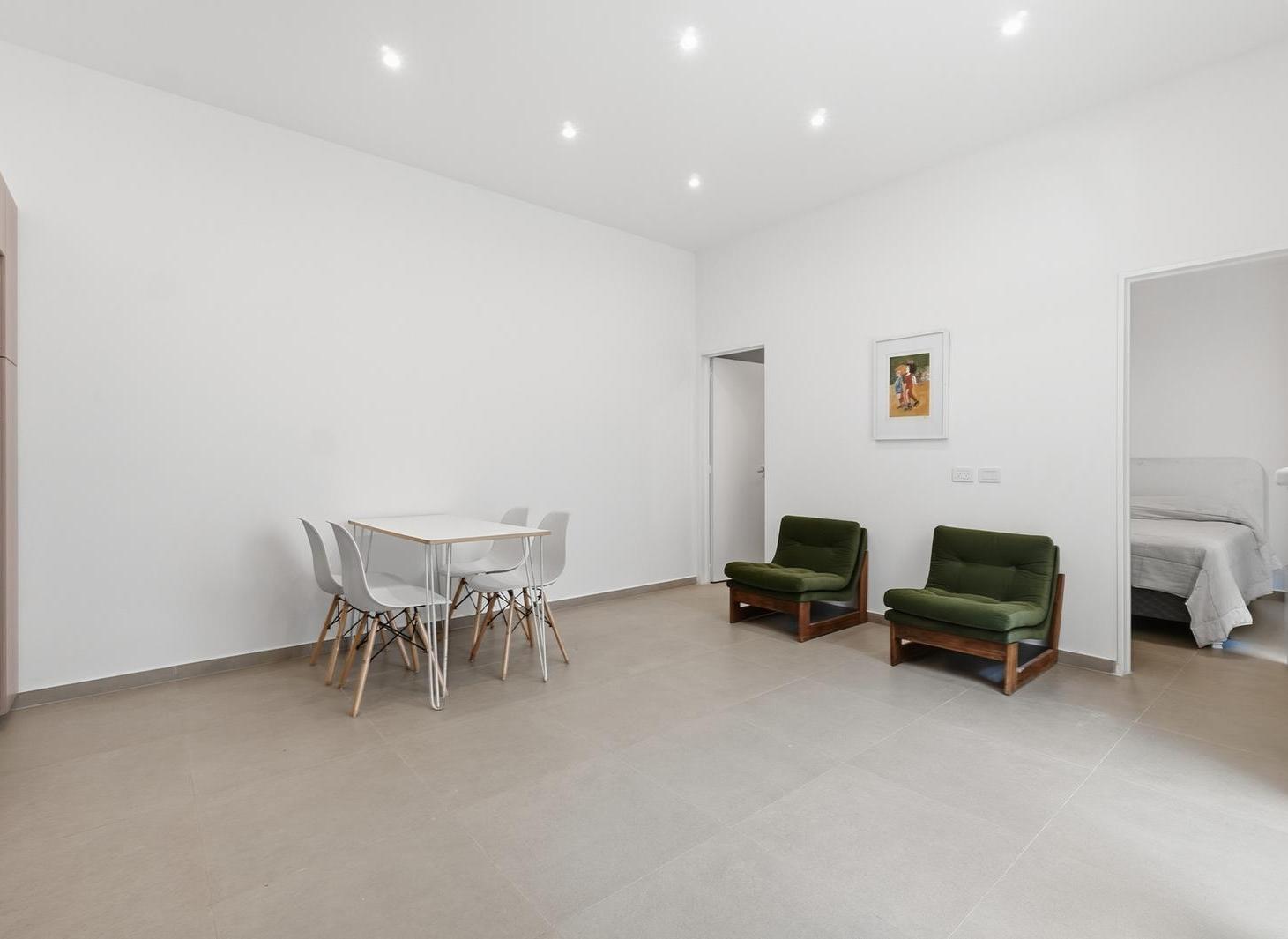 Foto de Venta PH 3 ambientes con estudio patio y terraza, imagen 5