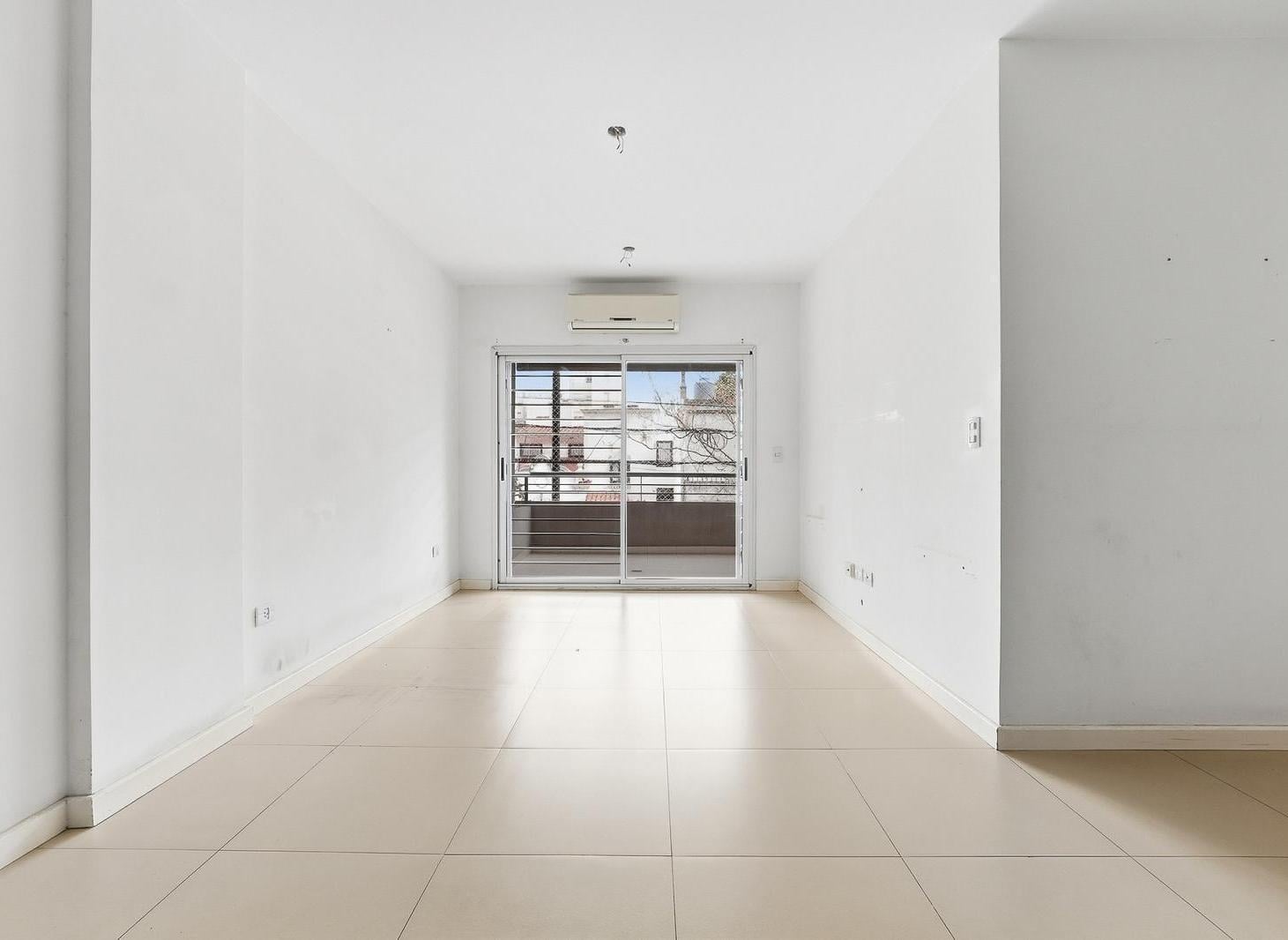 Foto de Venta Departamento 3 ambientes en Villa Urquiza con balcon y patio, imagen 5