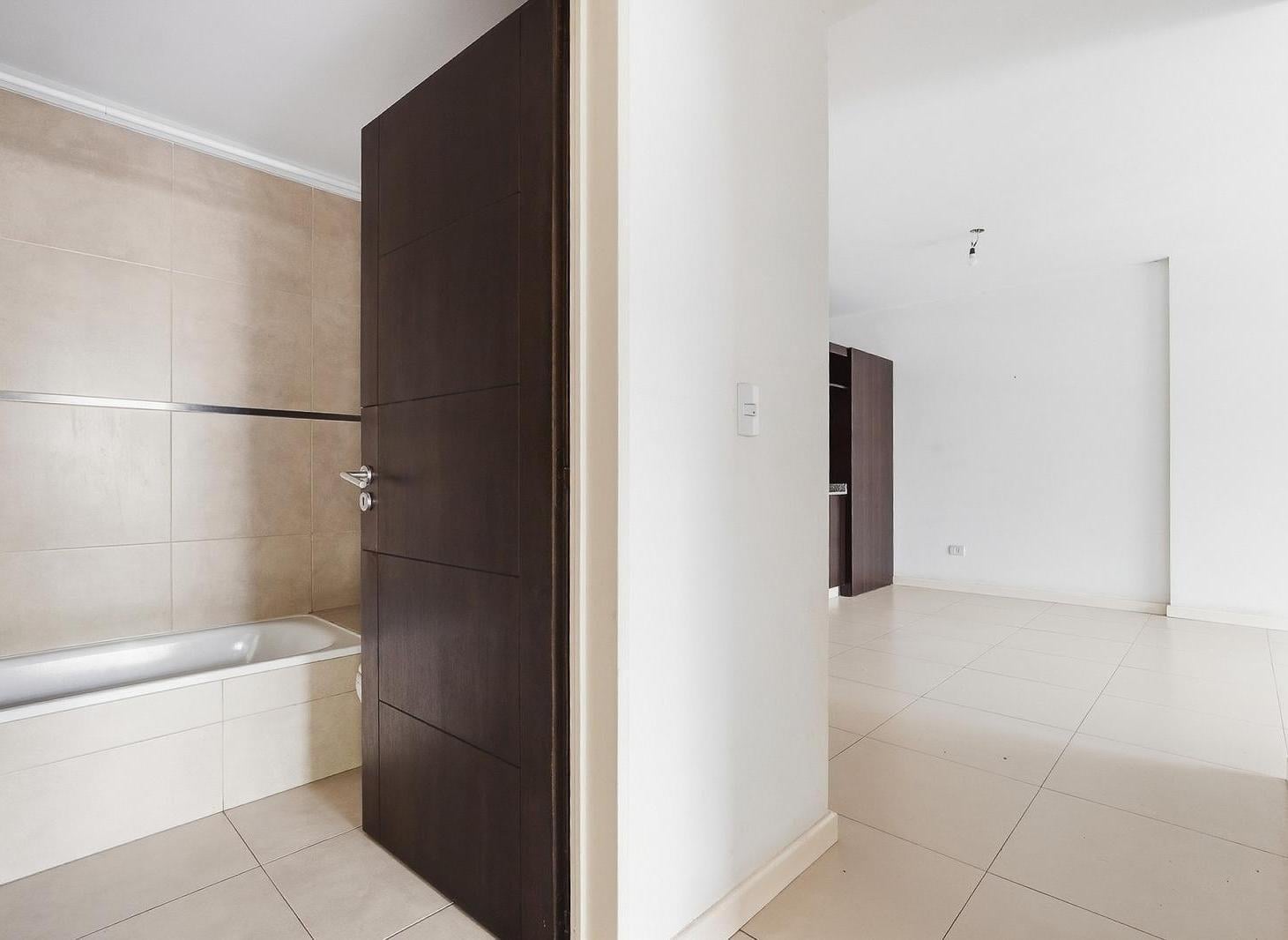 Foto de Venta Departamento 3 ambientes en Villa Urquiza con balcon y patio, imagen 4