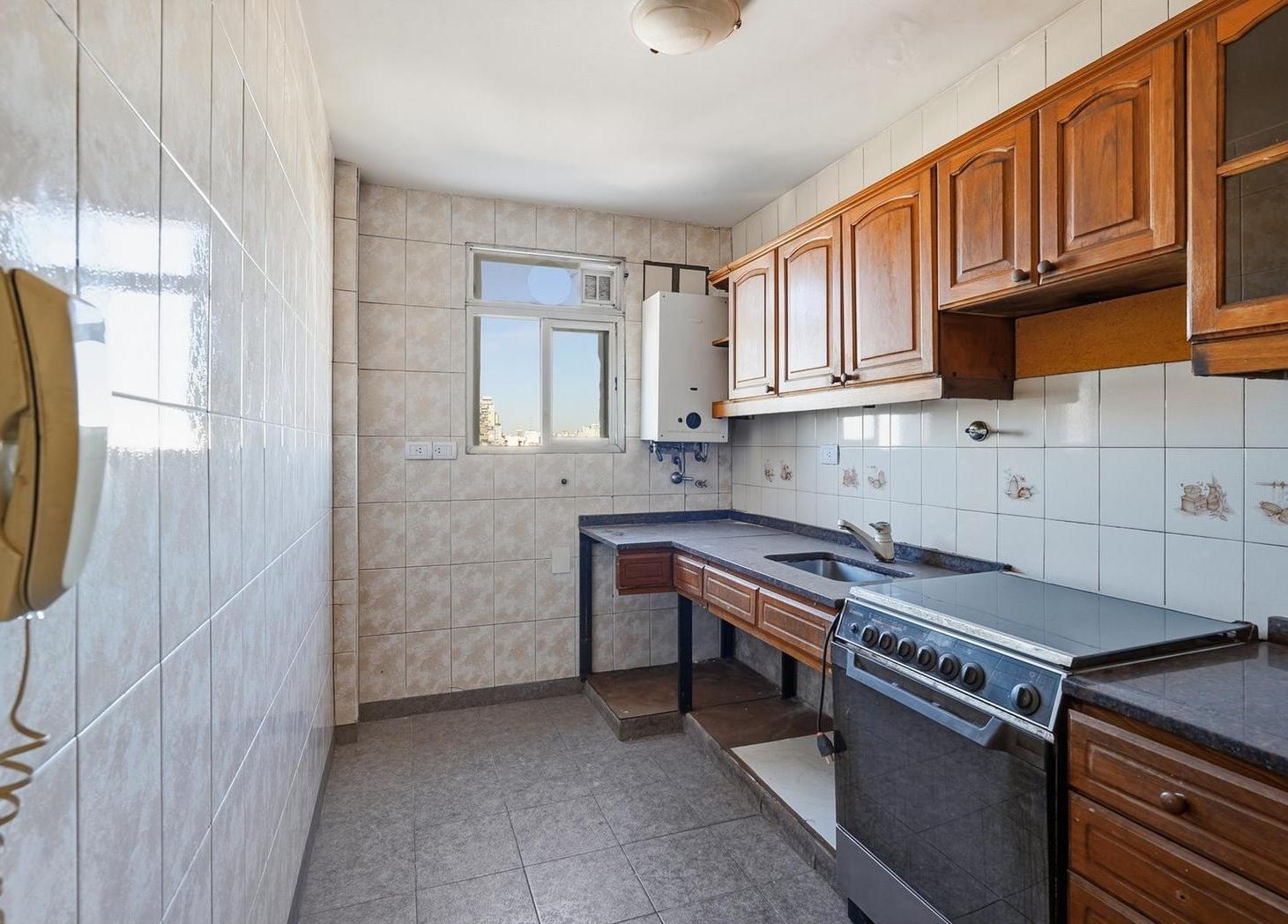 Foto de Venta Departamento 4 ambientes en Caballito luminoso, imagen 1