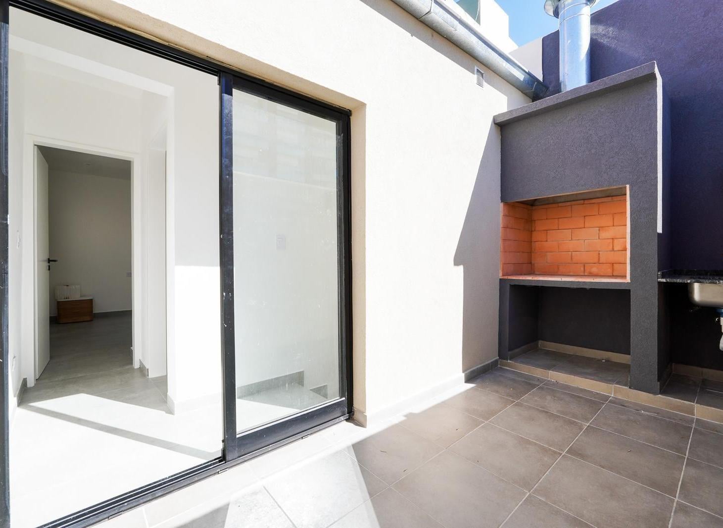 Foto de Venta PH 3 ambientes con patio y terraza en Villa Pueyrredon, imagen 4