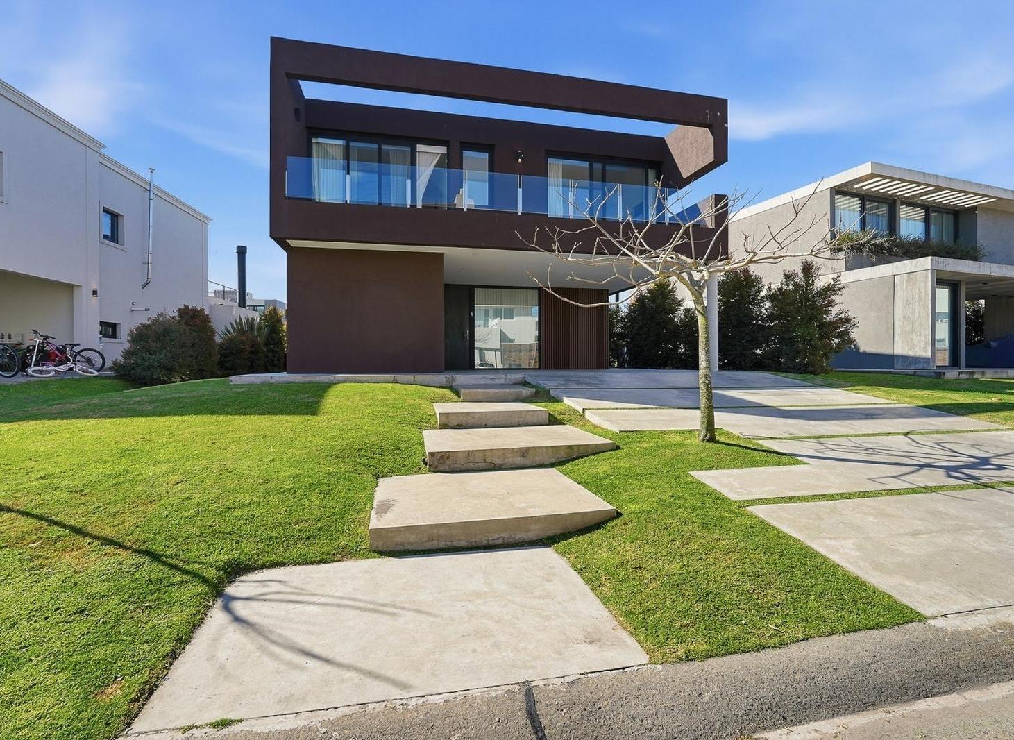 Foto de Venta Casa 5 Ambientes en Nordelta Barrio Castaños, imagen 5