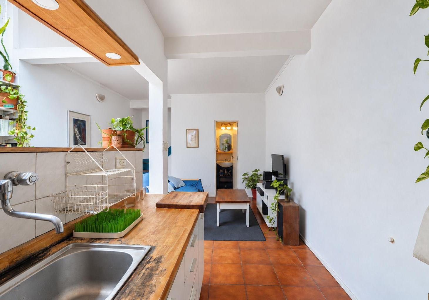 Foto de Venta PH 2 ambientes en Caballito con escritorio, imagen 4