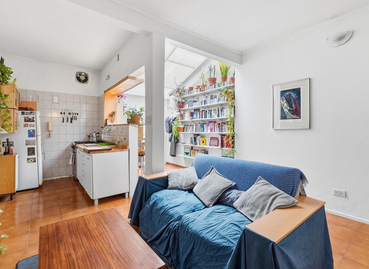 Foto de Venta PH 2 ambientes en Caballito con escritorio, imagen 1