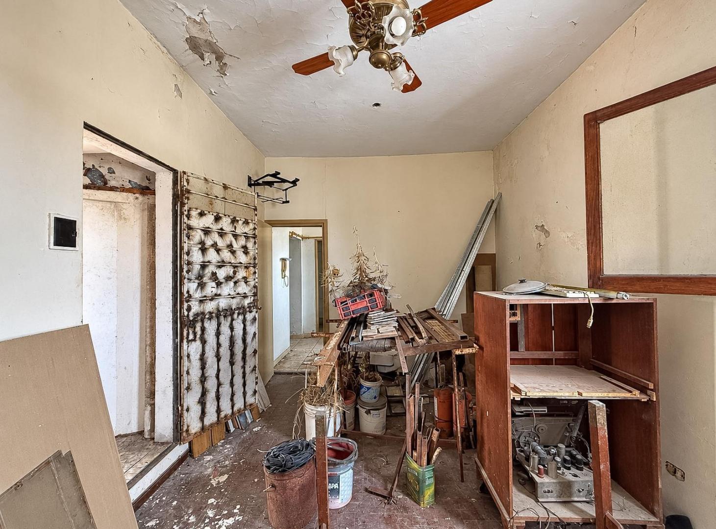 Foto de Venta PH 2 ambientes quincho y terraza en Devoto, imagen 3