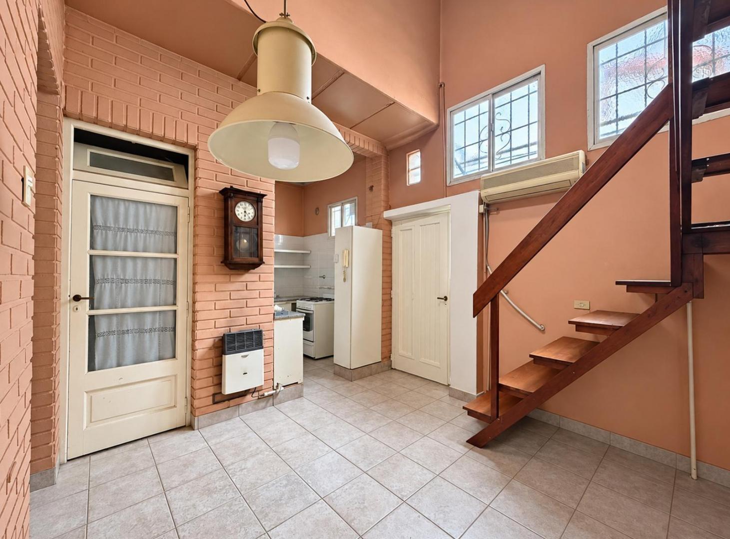 Foto de Venta PH en Villa Luro, imagen 1