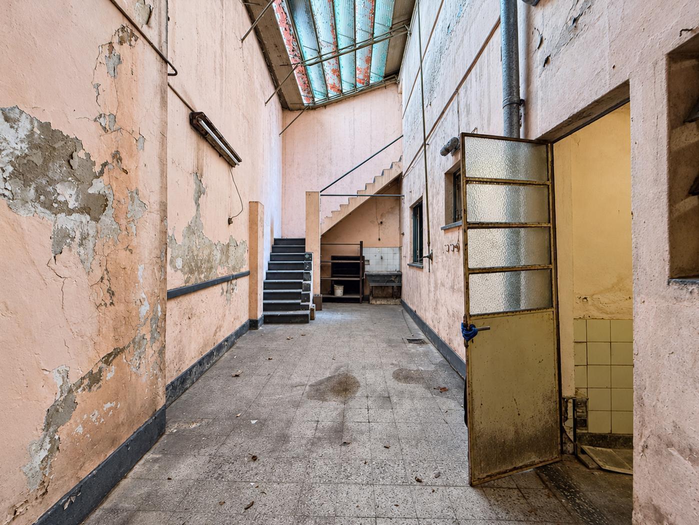 Foto de Venta PH a reciclar con patio y terraza en Villa del Parque, imagen 3