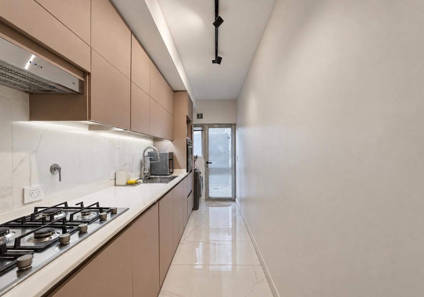 Foto de Venta Departamento 4 ambientes balcón y patio Villa Luro, imagen 5