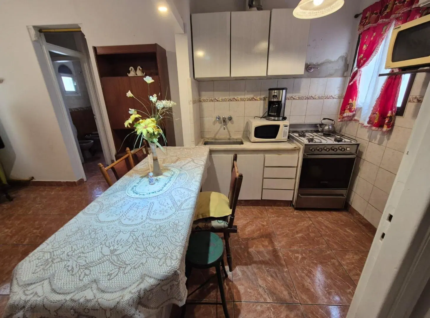 Departamento de dos ambientes al contrafrente en venta pleno centro 5
