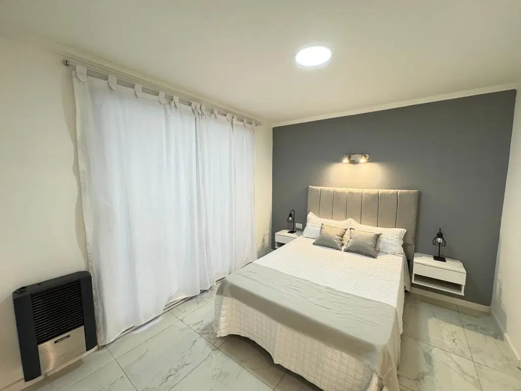 Departamento en venta de 1 ambiente amplio al contrafrente con patio 3