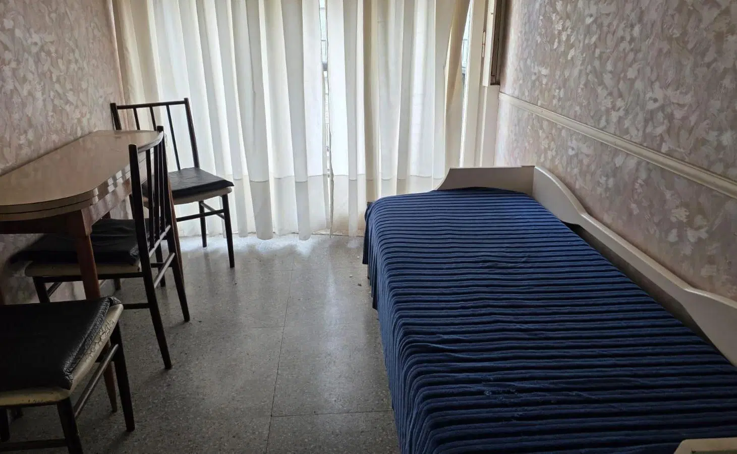 ¡Departamento de un Ambiente A La Calle! A Metros De Plaza Colón - Alquiler 24 Meses 1