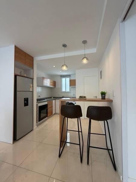 Foto de Departamento en Venta en Mar del Plata de 3 Ambientes a la Calle, imagen 2