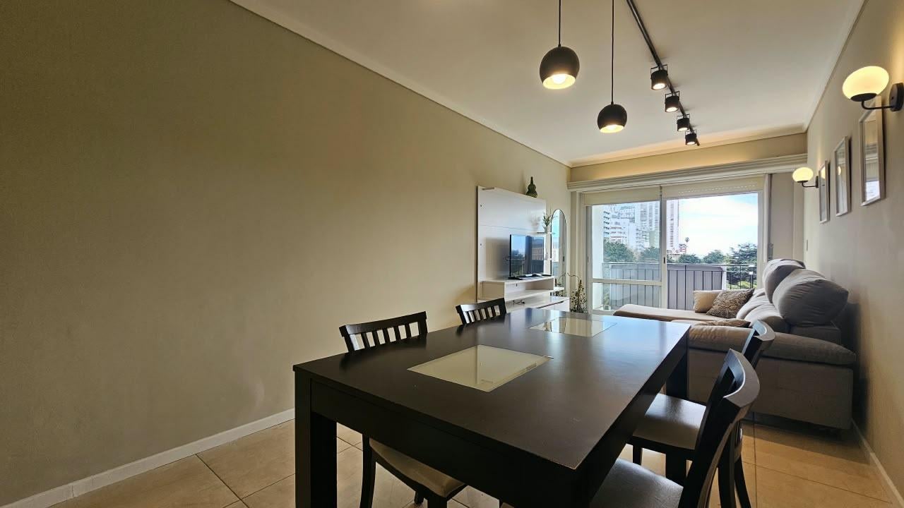 Foto de Departamento en Venta en Mar del Plata de 2 Ambientes a la Calle, imagen 3