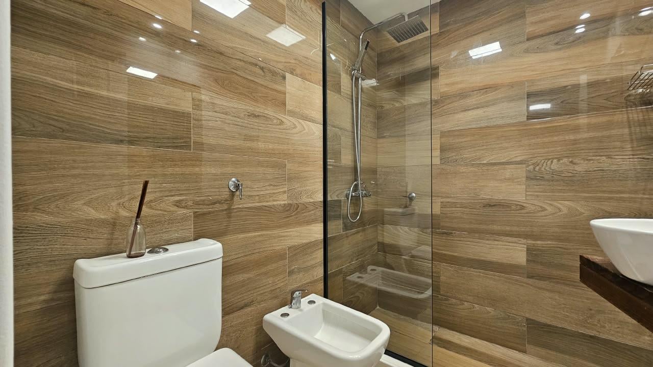 Foto de Departamento en Venta en Mar del Plata de 2 Ambientes a la Calle, imagen 5