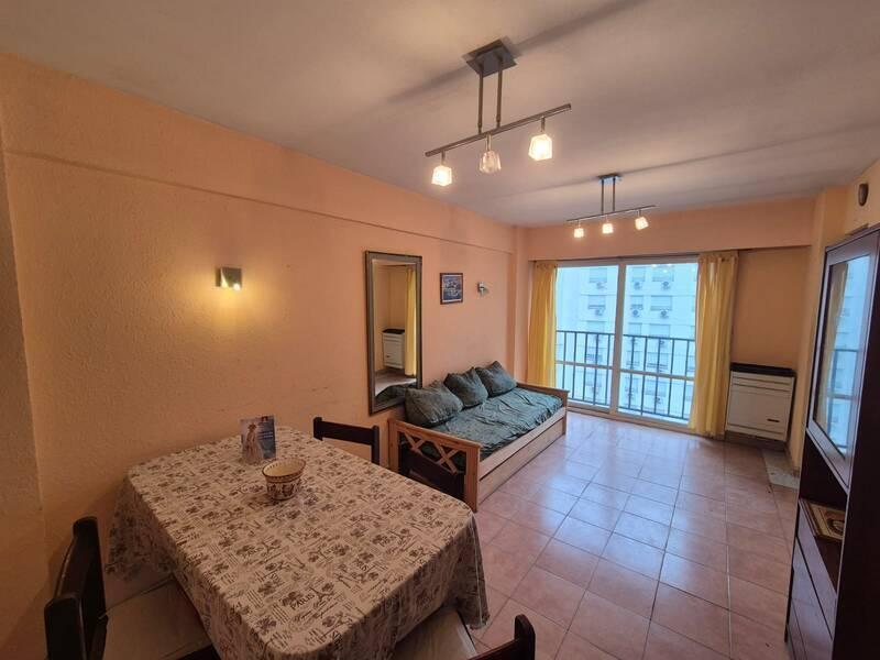 Foto de Departamento en Venta en Mar del Plata de 2 Ambientes Lateral Cocina, imagen 1